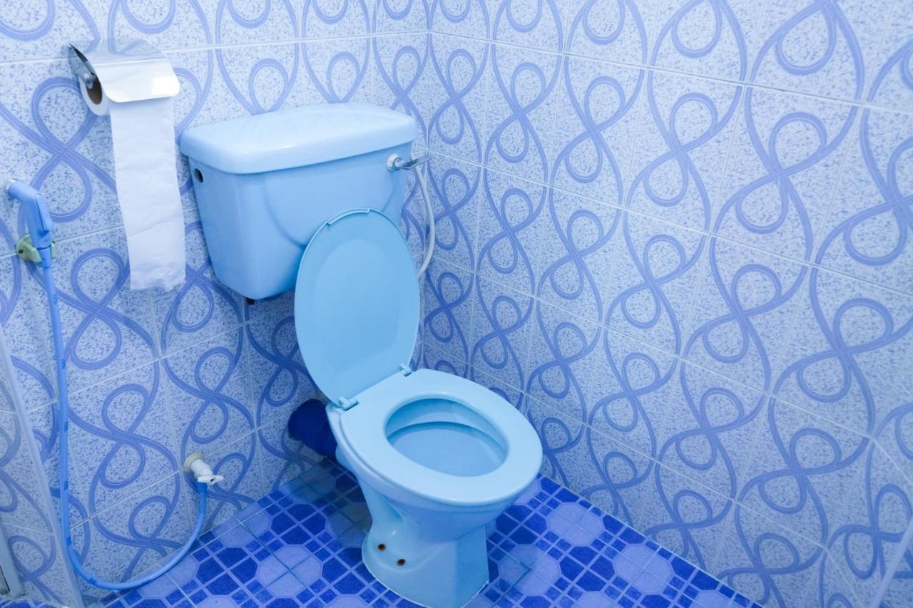 Lilly Palace Villa Guest House ネゴンボ エクステリア 写真